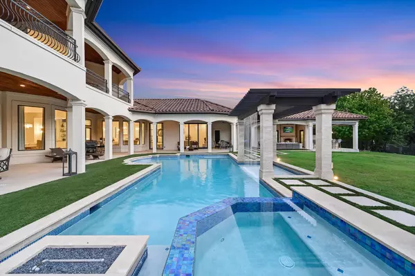 Austin, TX 78732,14132 Flat Top Ranch RD