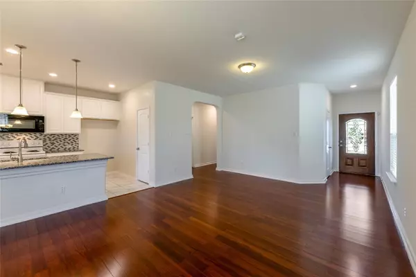 Round Rock, TX 78665,2950 E Old Settlers BLVD #82
