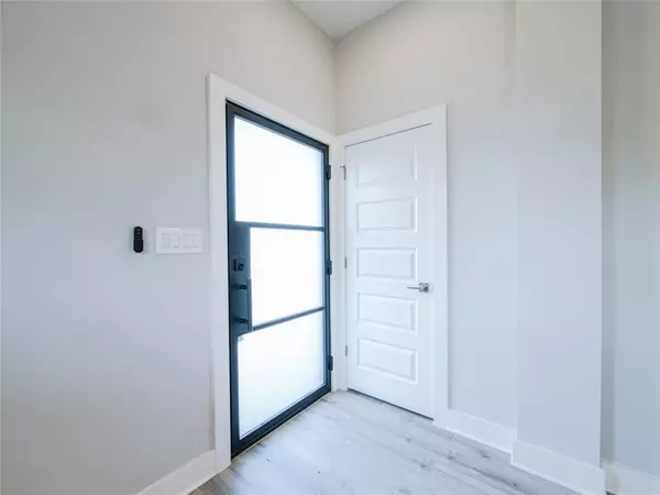 Austin, TX 78723,1042 Rosemont ST #1