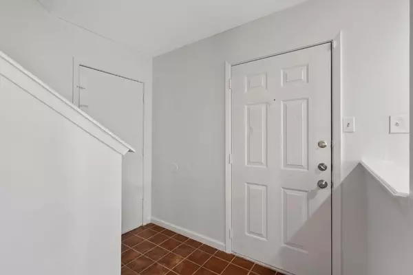 Austin, TX 78729,8703 Schick RD #A