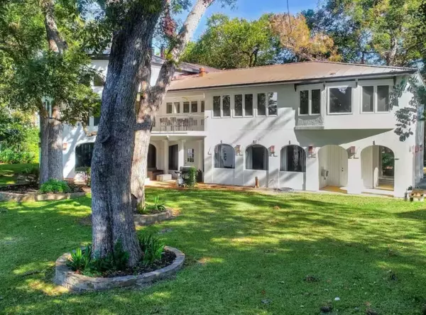 Mcqueeney, TX 78123,1263 Terminal Loop RD