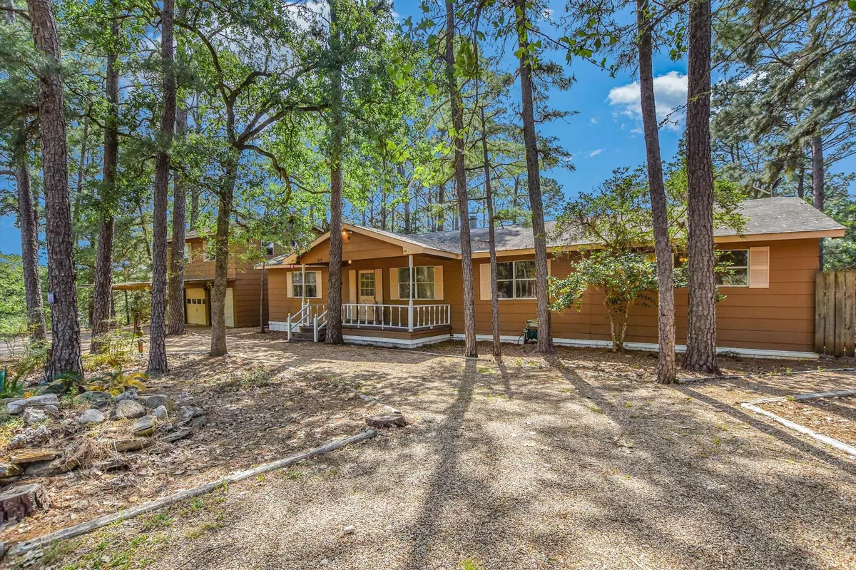 La Grange, TX 78945,919 Stephen LN