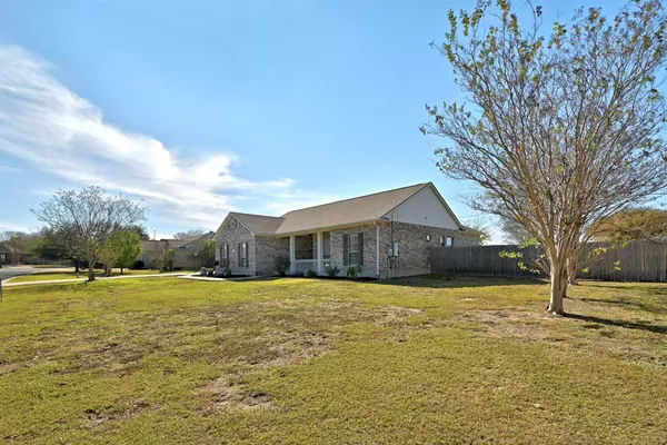 Hutto, TX 78634,119 Brazos DR