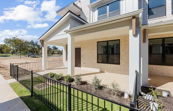 Round Rock, TX 78664,1280 E Main ST #601