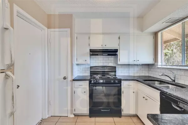 Austin, TX 78758,8701 Clarewood DR