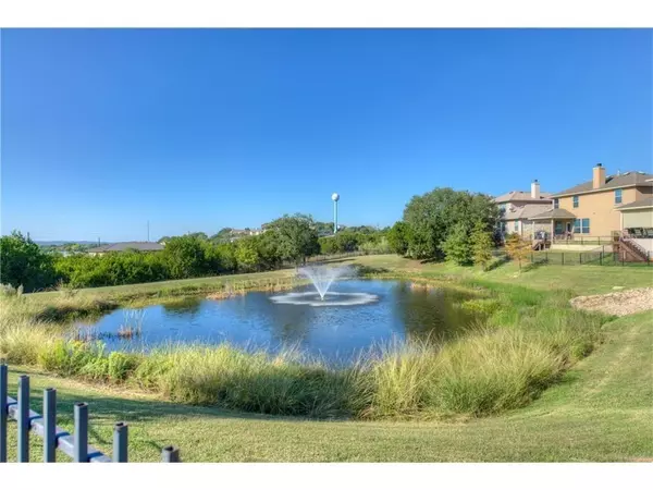 10 White Magnolia CIR, Austin, TX 78734