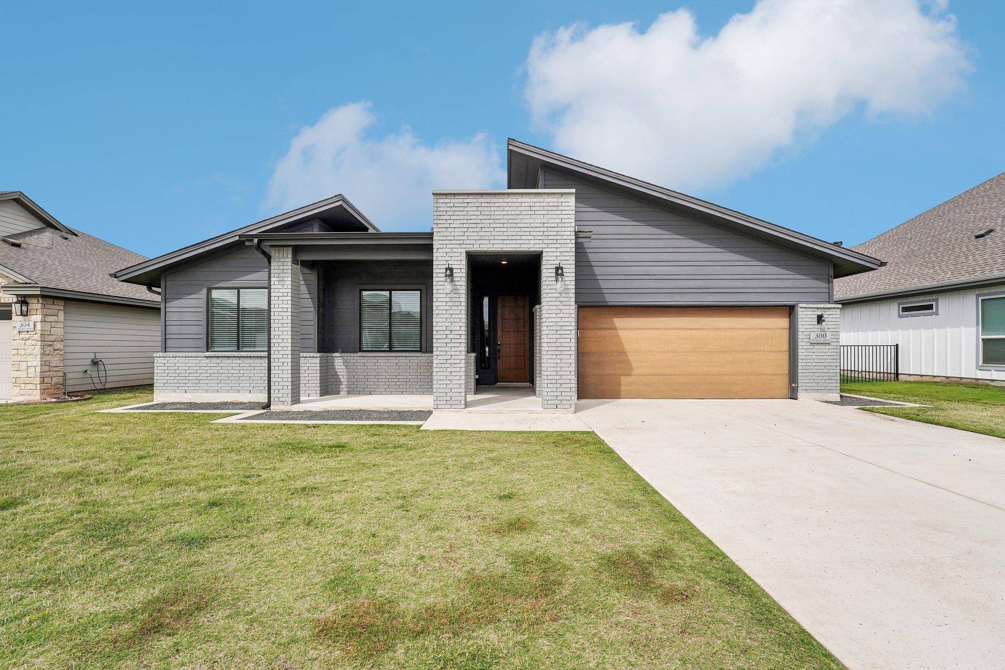Liberty Hill, TX 78642,300 Charli CIR