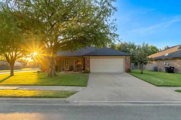 Temple, TX 76502,5308 Southern Crossing DR