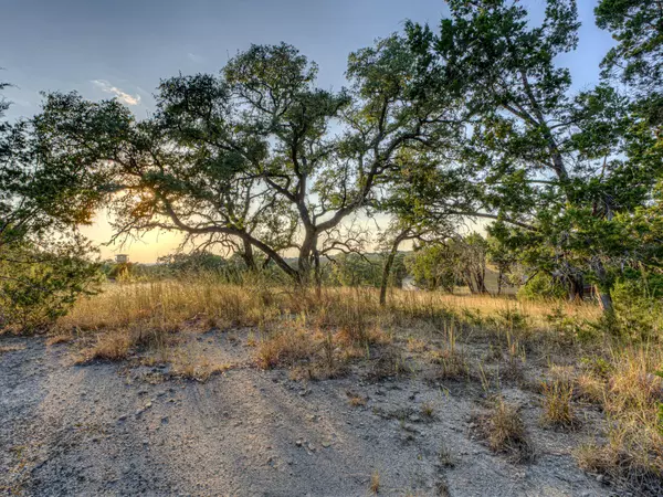 Canyon Lake, TX 78133,198 Sitting Bull TRL