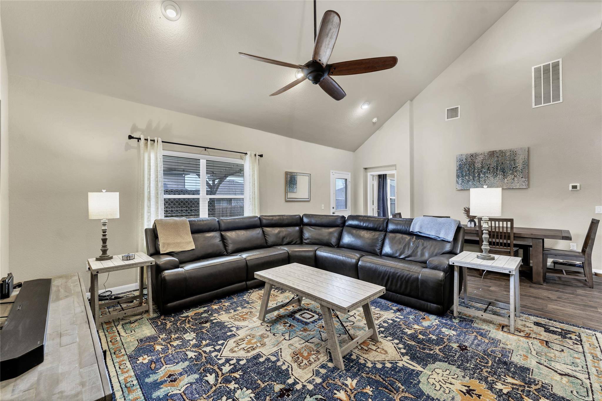 Hutto, TX 78634,201 Garcitas Creek LN