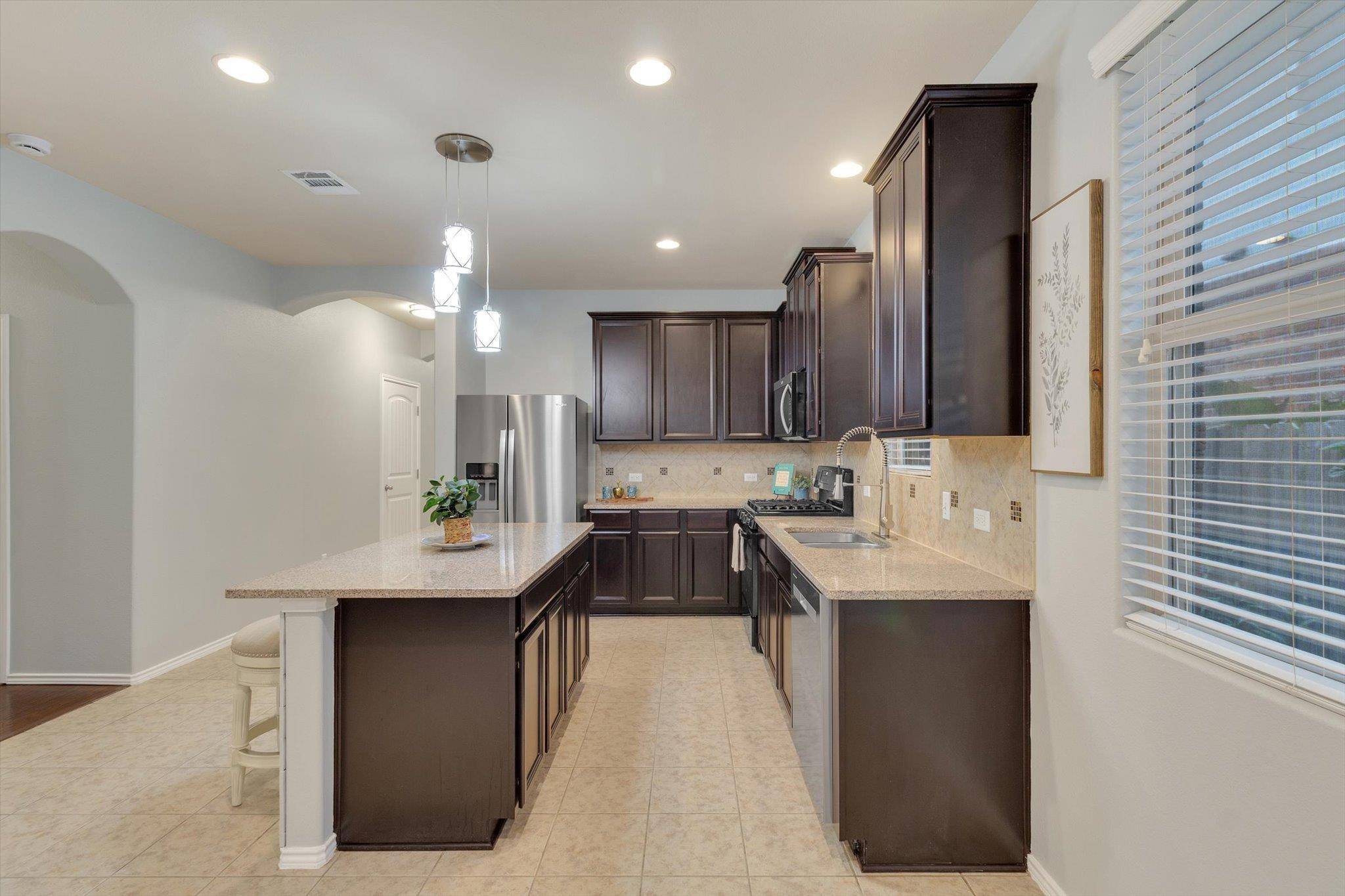 Buda, TX 78610,298 Nivens DR
