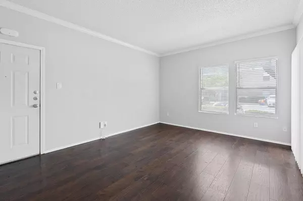 Austin, TX 78758,12166 Metric BLVD #141