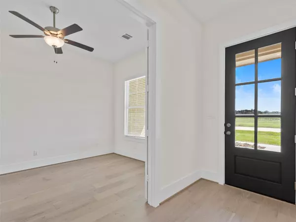 Smithville, TX 78957,226 Hydrangea DR