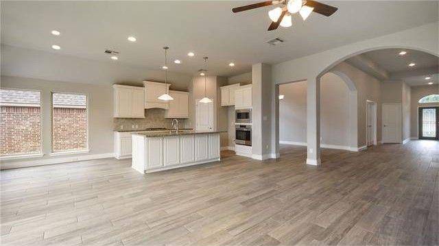 Georgetown, TX 78633,2017 LIMESTONE LAKE DR