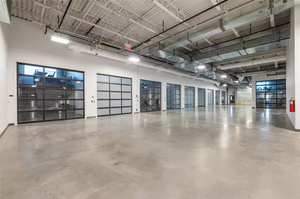 Austin, TX 78732,4229 N FM 620 #324