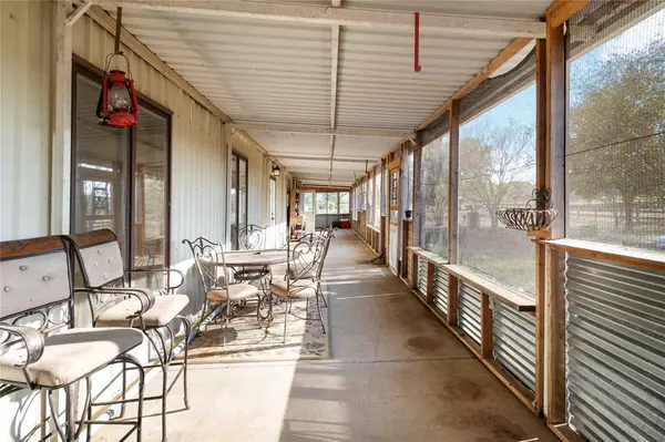 Bastrop, TX 78602,145 Three Oaks LN