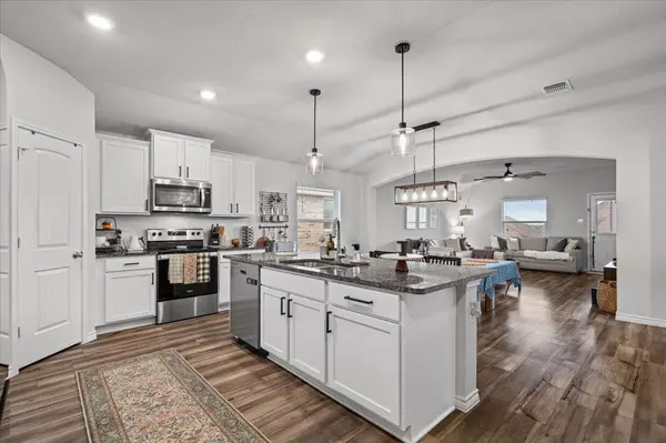 Belton, TX 76513,6326 Matagorda RD