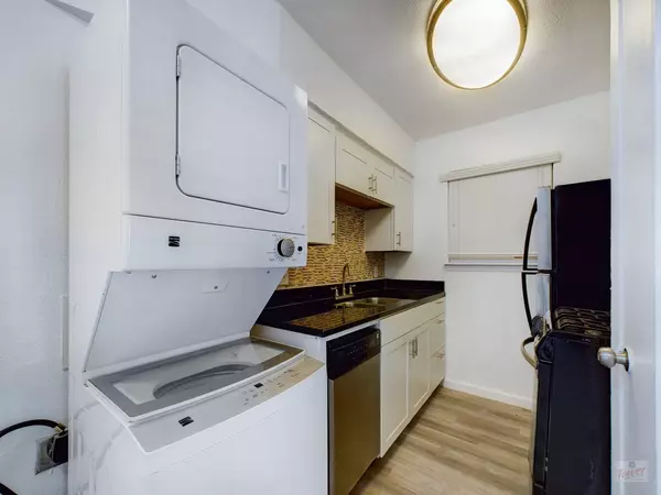 Austin, TX 78722,2401 Manor RD #137