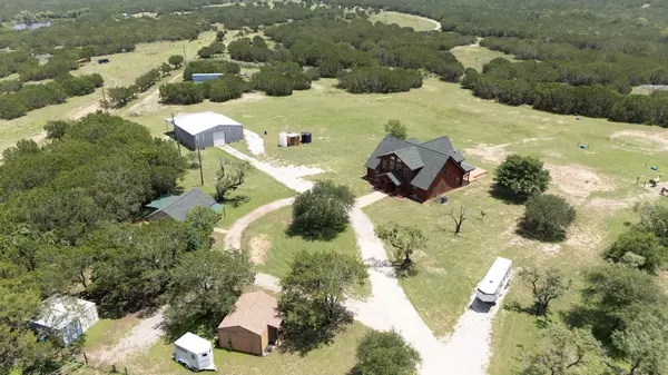 Lampasas, TX 76550,3295 County Road 206