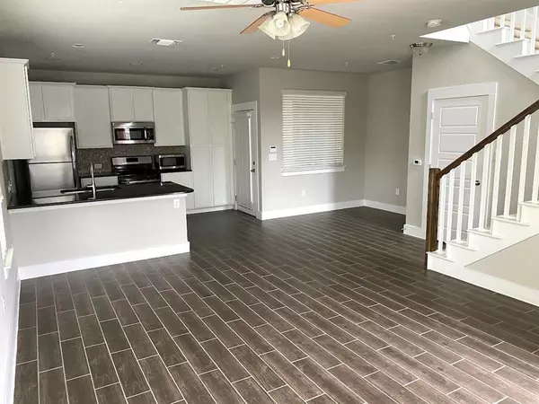 Austin, TX 78757,7501 Pantherpaw ST