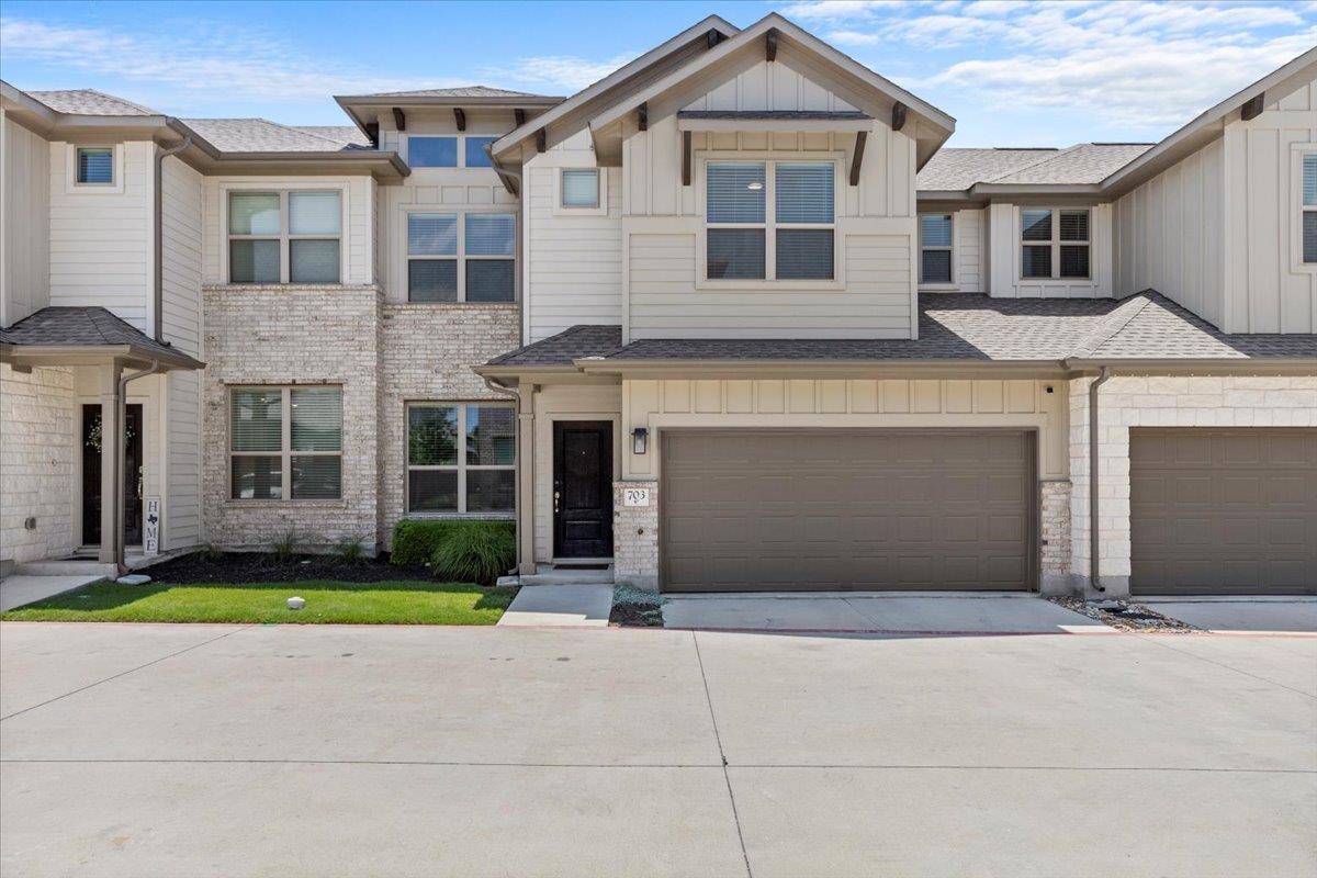 2500 Forest Creek DR #703, Round Rock, TX 78665