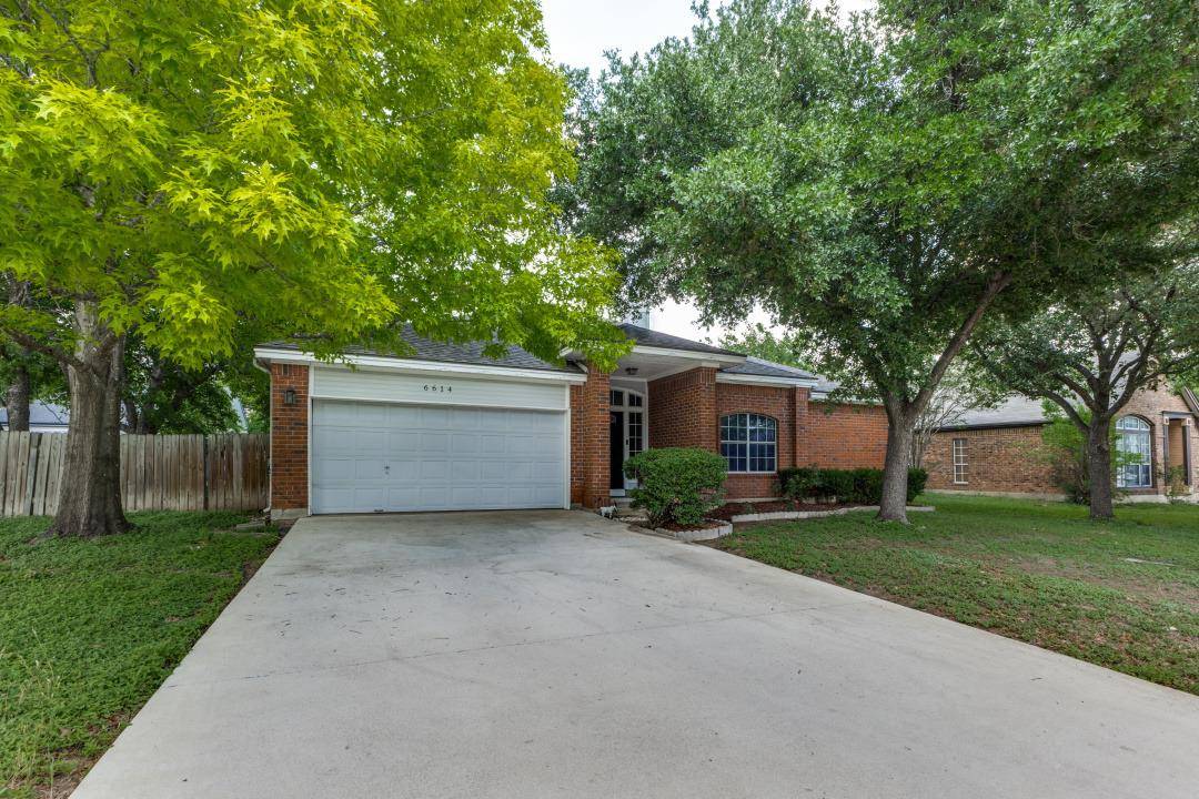 6614 Bramber LN, Austin, TX 78754
