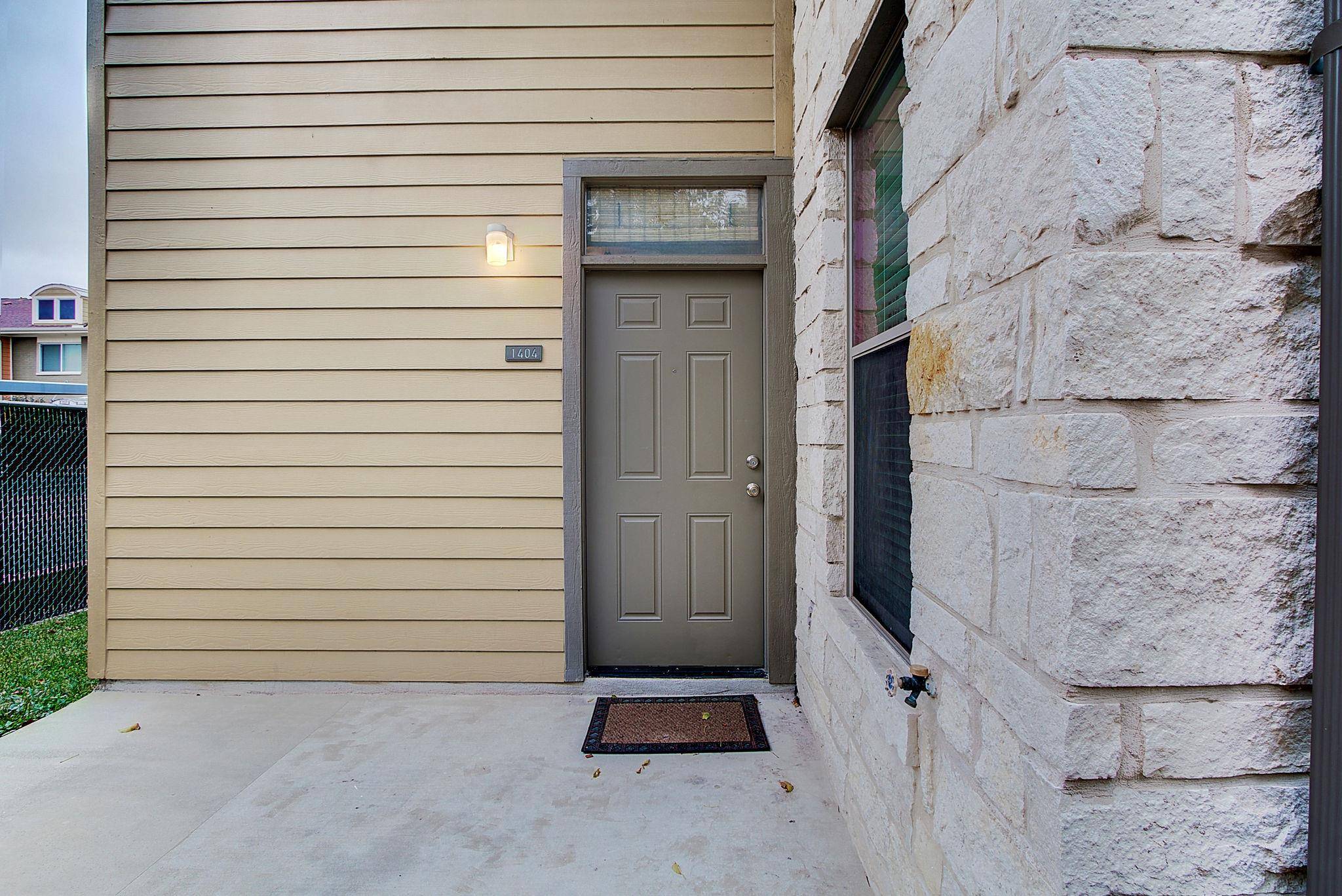 Austin, TX 78741,1201 Grove BLVD #1404 A