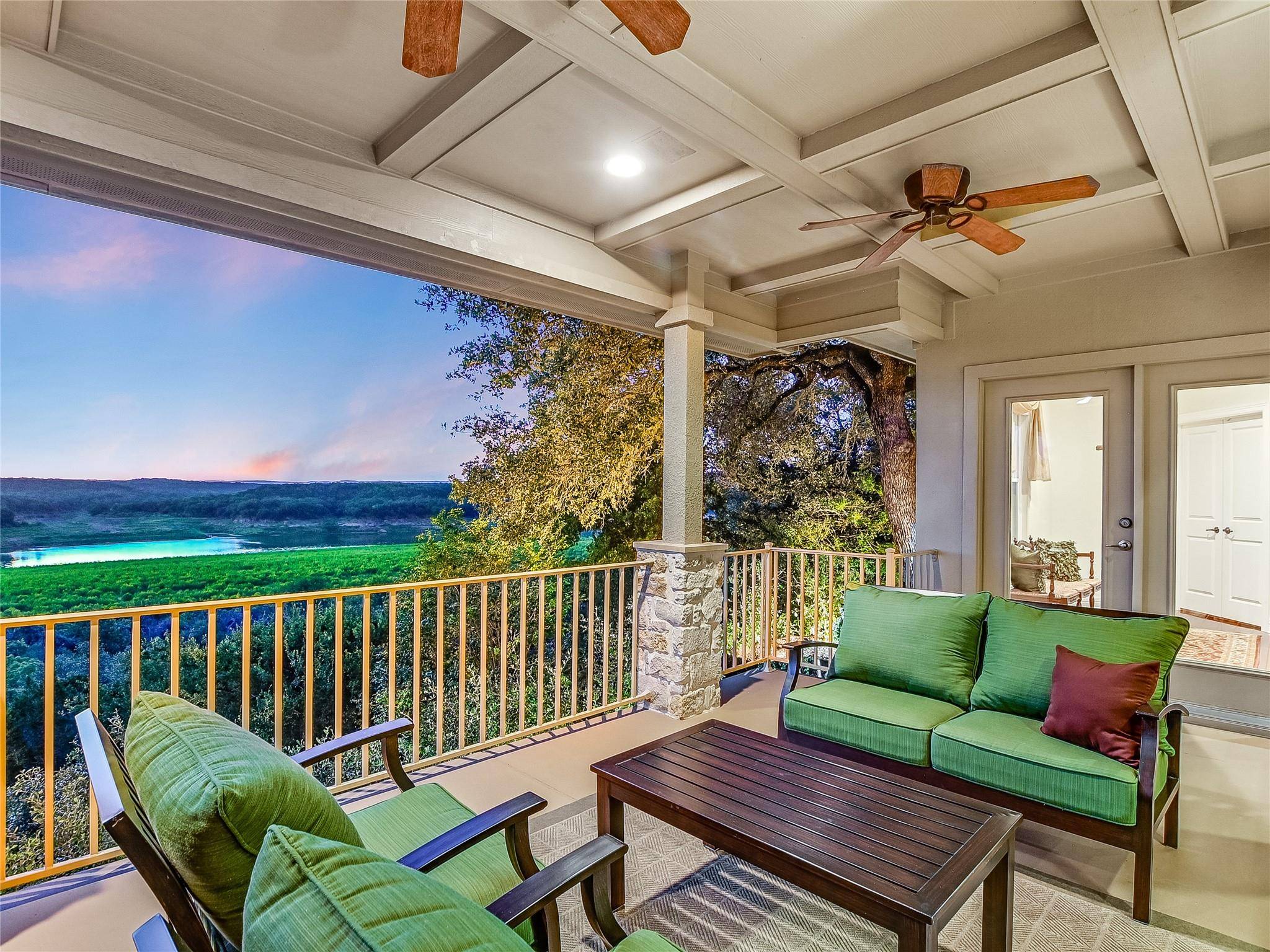 613 Wesley Ridge DR, Spicewood, TX 78669