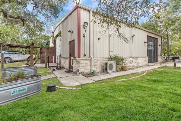 Dale, TX 78616,218 Alexandra LN