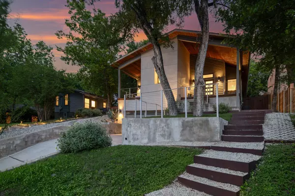 Austin, TX 78721,1303 Deloney ST