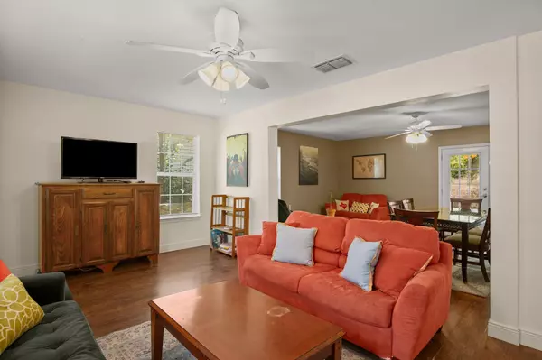 Austin, TX 78741,1713 Deerfield DR