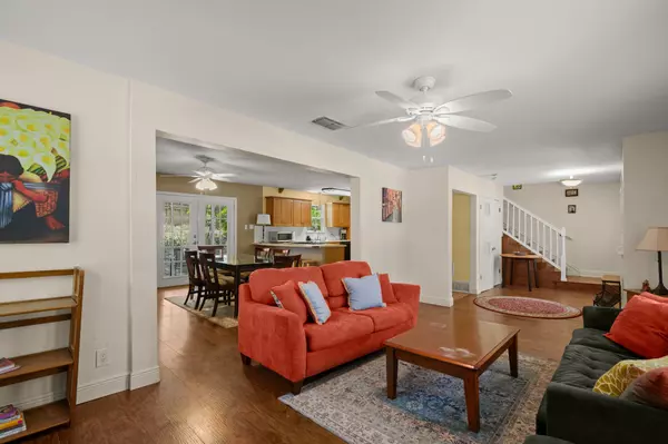 Austin, TX 78741,1713 Deerfield DR