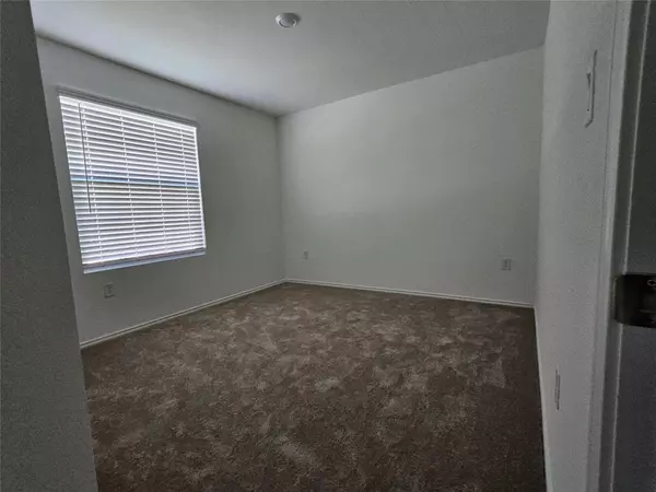 Hutto, TX 78634,400 Camargue DR