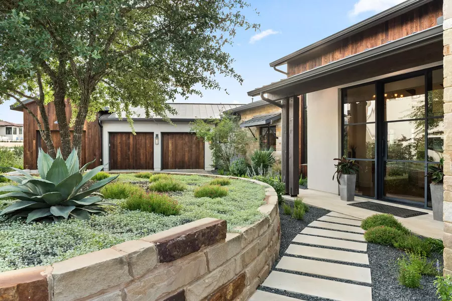 12625 Maidenhair LN #32, Austin, TX 78738
