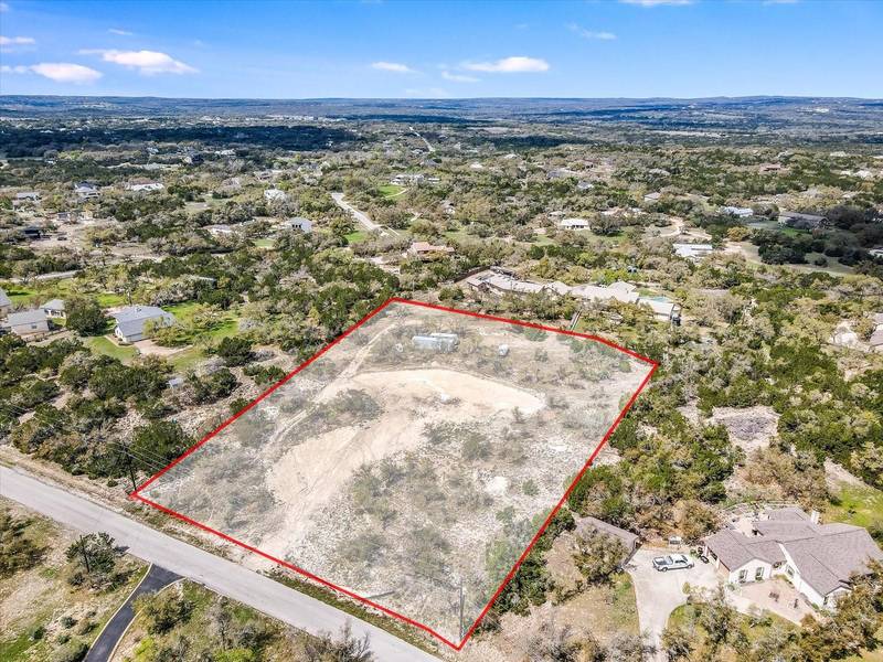 1050 Windmill RD, Dripping Springs, TX 78620