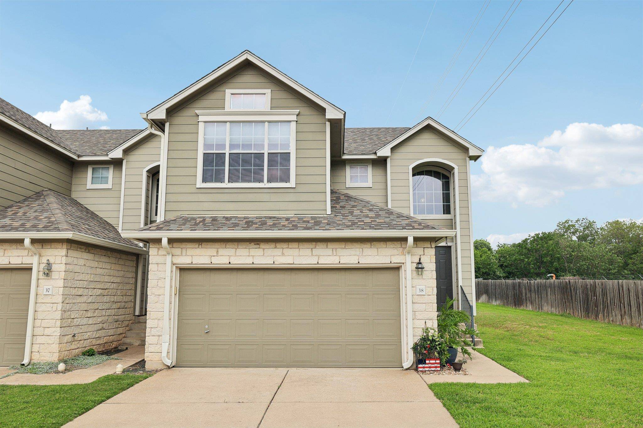 2632 Century Park BLVD #38, Austin, TX 78727