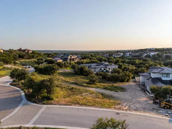 Austin, TX 78738,12201 Flowering Senna BND