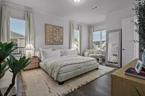 Buda, TX 78610,476 Suffield DR #132