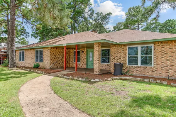 112 Kukui CT, Bastrop, TX 78602