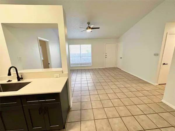 Austin, TX 78728,2212 Fuzz Fairway #B