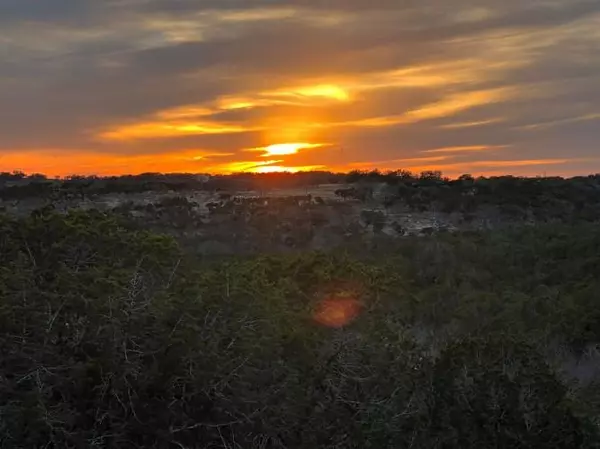 Kerrville, TX 78028,296 Kamira DR N