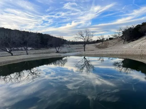Kerrville, TX 78028,296 Kamira DR N