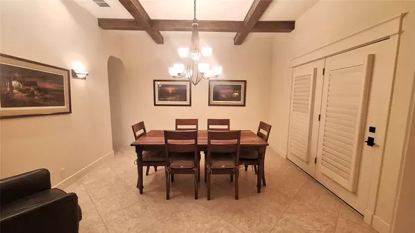 Lakeway, TX 78734,130 Squires DR