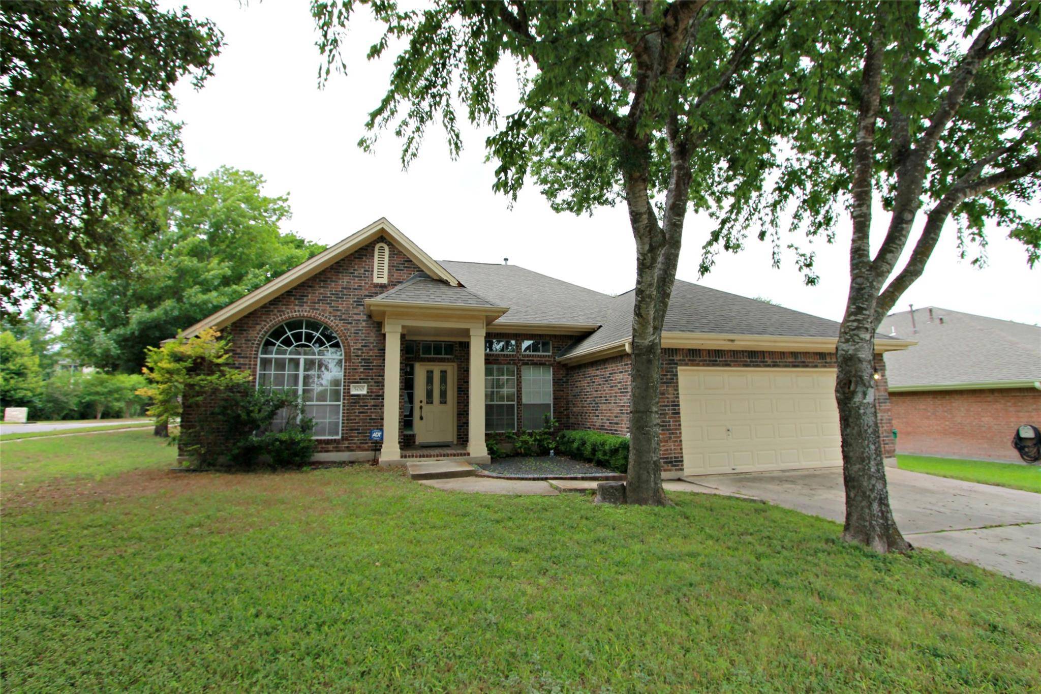 500 SOPHIE CT, Pflugerville, TX 78660