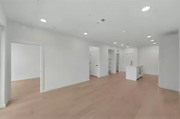 Austin, TX 78704,2209 S 1st ST #224
