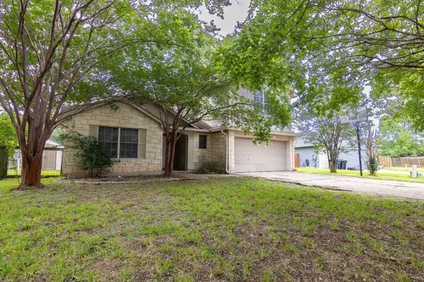 128 Meadowside DR, Hutto, TX 78634
