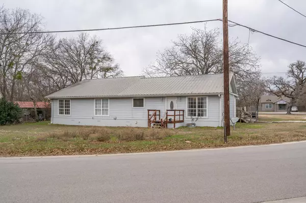 Liberty Hill, TX 78642,205 E Myrtle LN