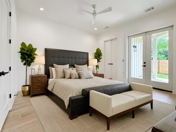 Austin, TX 78721,3614 Abbate CIR #B