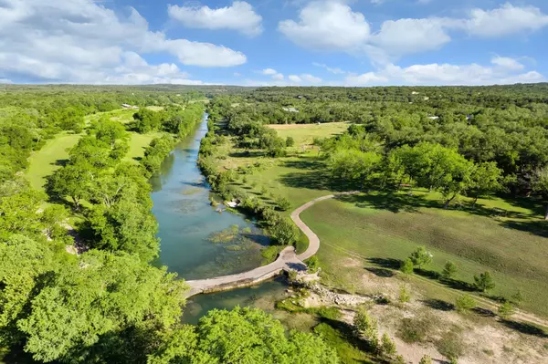 5055 Wayside DR, Wimberley, TX 78676