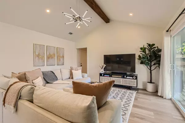 Austin, TX 78745,1112 Milford WAY